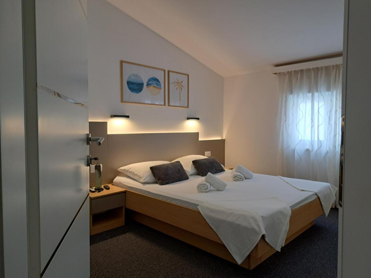 Rooms Zvonimir Stobreč Esterno foto
