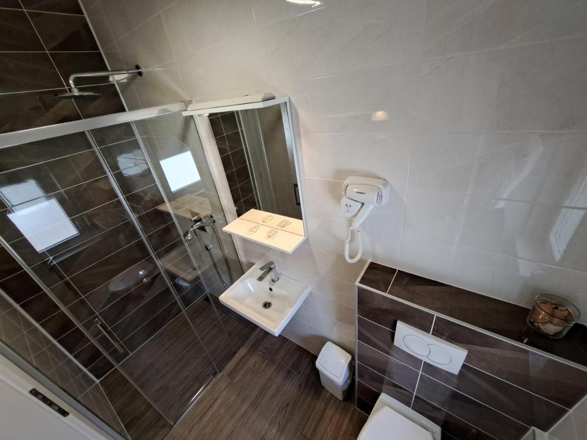 Rooms Zvonimir Stobreč Esterno foto