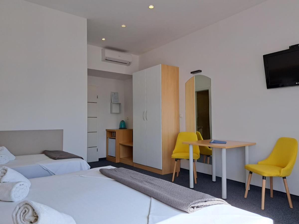 Rooms Zvonimir Stobreč Esterno foto